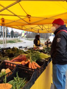 Il mercato agricolo di via Adda torna il 12 gennaio